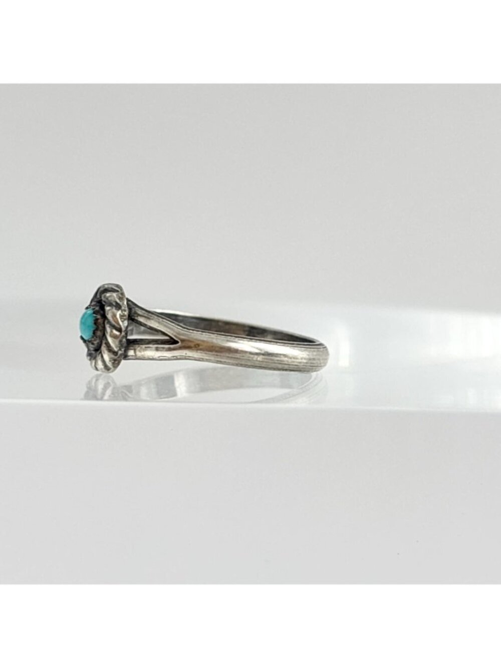 Sleeping Beauty Turquoise Southwest Style Sterling Silver 925 Vintage Ring - Picture 6 of 13